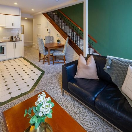 Beauty In The Cbd - 1Bed Free Parking Pool Apartamento Christchurch Exterior foto